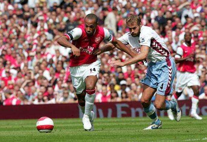  阿森纳锋线集体哑火，主场憾负阿斯顿维拉  